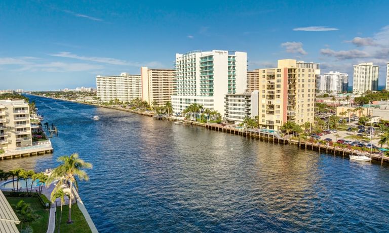 The Meridian At Waterways, Fort Lauderdale, FL 3