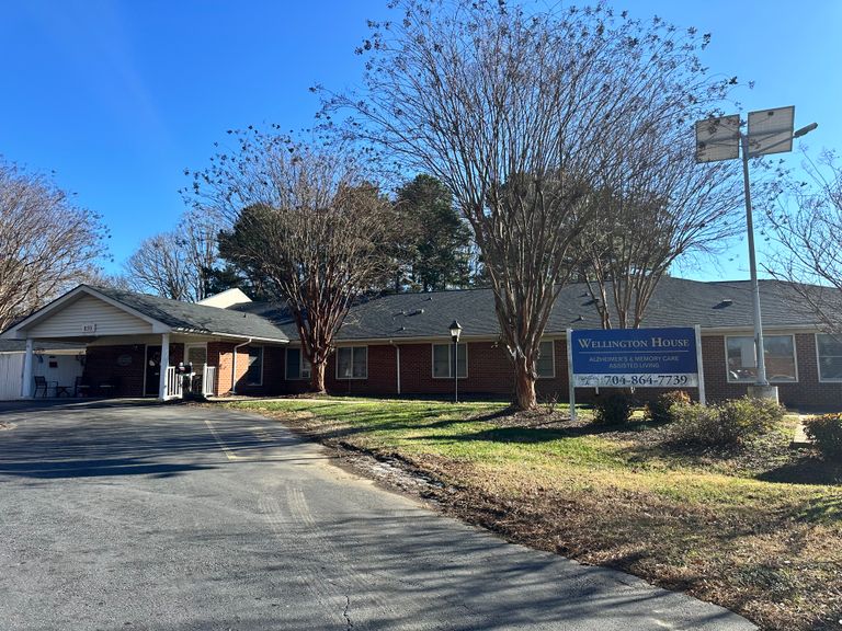 Wellington House, Gastonia, NC 3