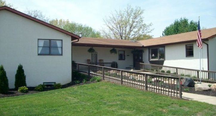 Hoover Haus, Grove City, OH 3