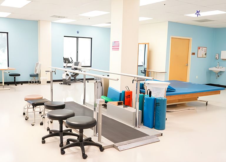 Manatee Springs Rehabilitation And Nursing Center, Bradenton, FL 1