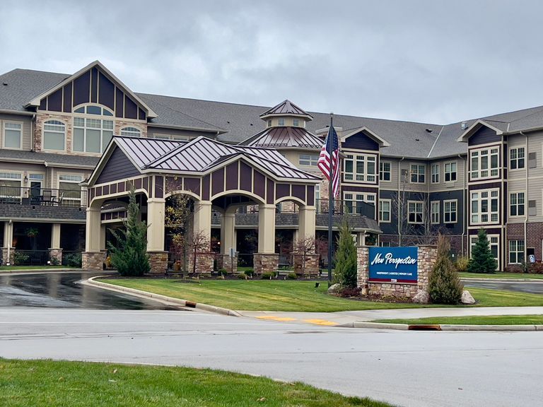 New Perspective Senior Living - Franklin, Franklin, WI 1