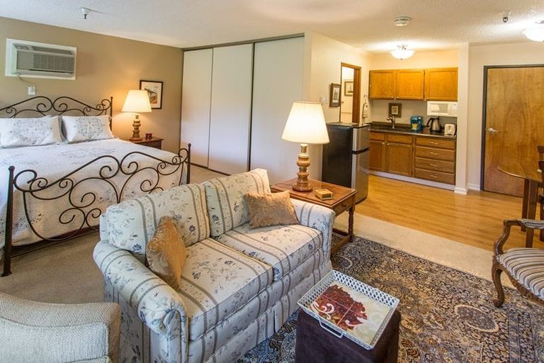 Summerfield Estates Retirement Community (UPDATED) Get Pricing, See