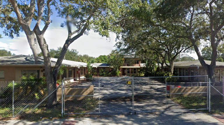 Alcove Assisted Living Facility - CLOSED, Saint Petersburg, FL 1