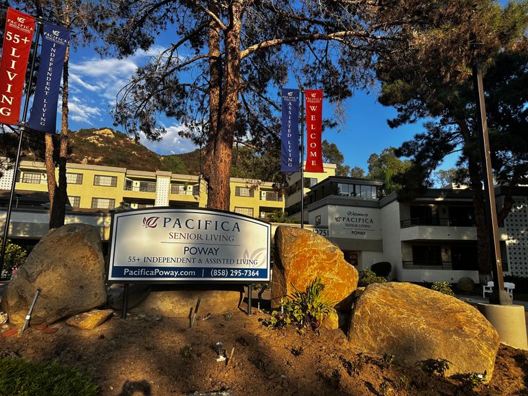 Pacifica Senior Living Poway, Poway, CA 3