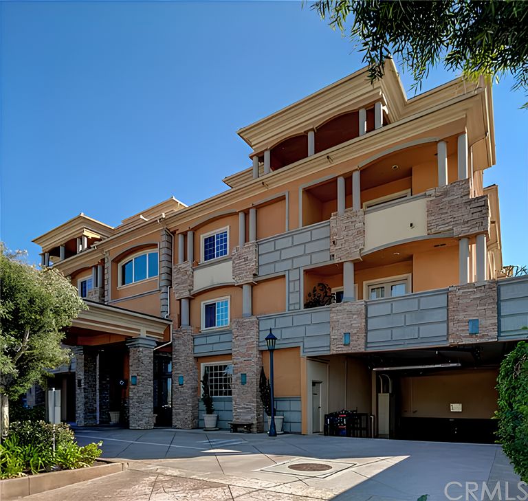 Courtyard Villa Estates, Torrance, CA 1