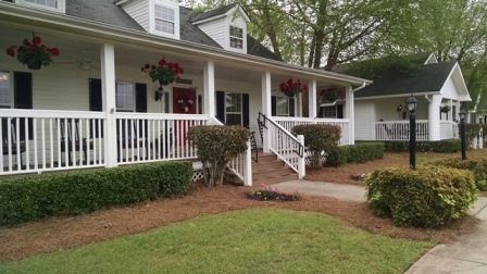 Savannah Court Of Lake Oconee (UPDATED) - Pricing, Photos & Reviews in  Greensboro, GA