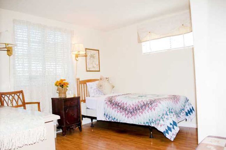 Mom & Dad's House (UPDATED) - Get Pricing, See 9 Photos & Read Reviews ...