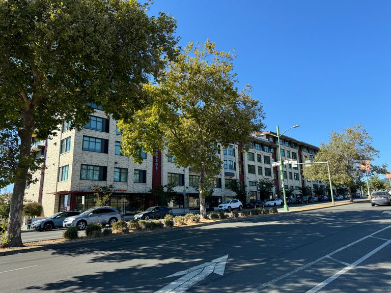 Merrill Gardens at Rockridge, Oakland, CA 2