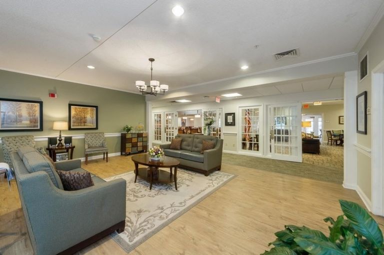 Sycamore Manor (UPDATED) Get Pricing, See 22 Photos & Read Reviews in