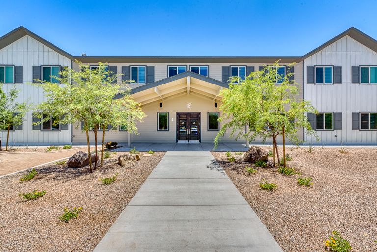 Pacifica Senior Living Paradise Valley 1