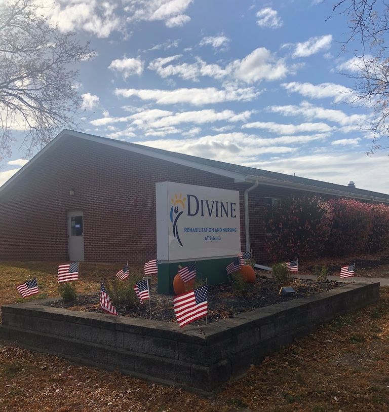 Divine Rehabilitation And Nursing At Sylvania, Sylvania, OH 3