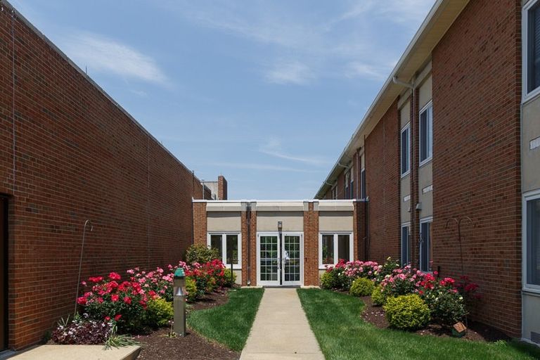 Oak Bridge Terrace At Manor House, Seaford, DE 1