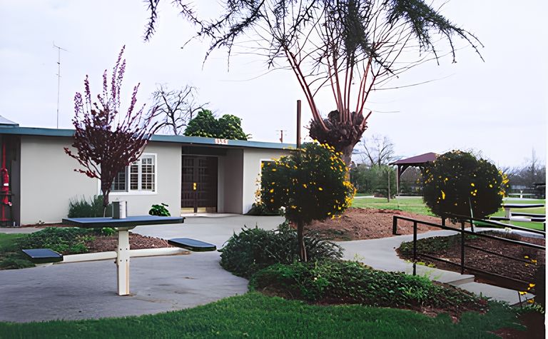 Davis Guest Home 8, Salida, CA 1