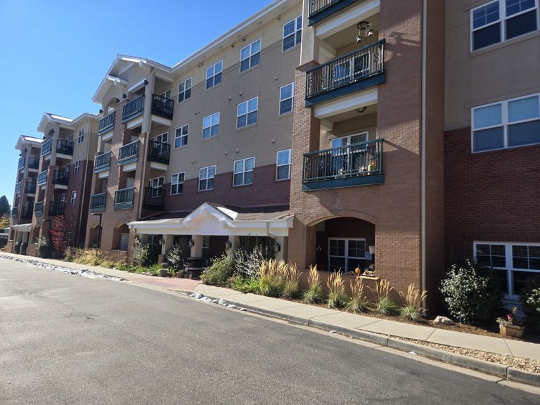 Suites At Clermont Park Care Center, Denver, CO 2