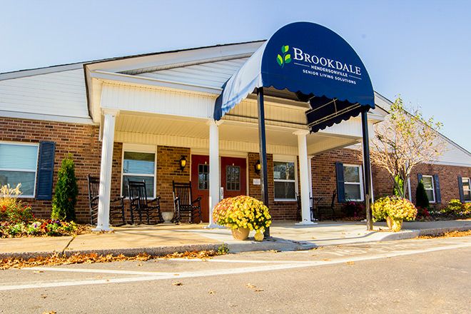 brookdale-hendersonville-1-entrance