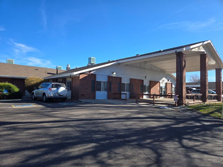 University Heights Rehab & Care, Aurora, CO 2