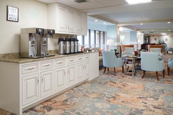 Lake St Charles Assisted Living Apartments, Saint Charles, MO 3