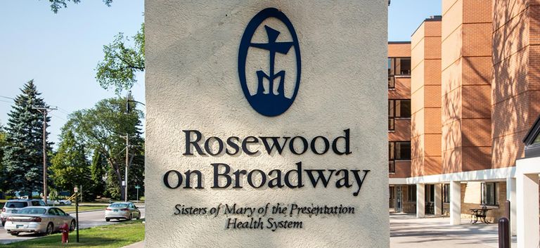 Rosewood On Broadway, Fargo, ND 1