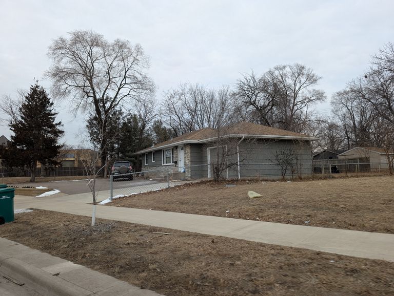 Hmong Senior Health Care, Brooklyn Center, MN 2