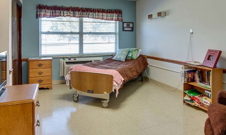Wheatland Nursing Center, Russell, KS 3