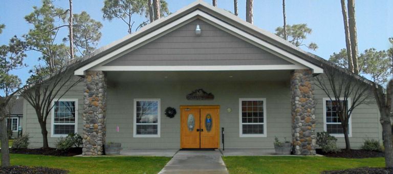Laurel Pines Retirement Lodge, White City, OR 2