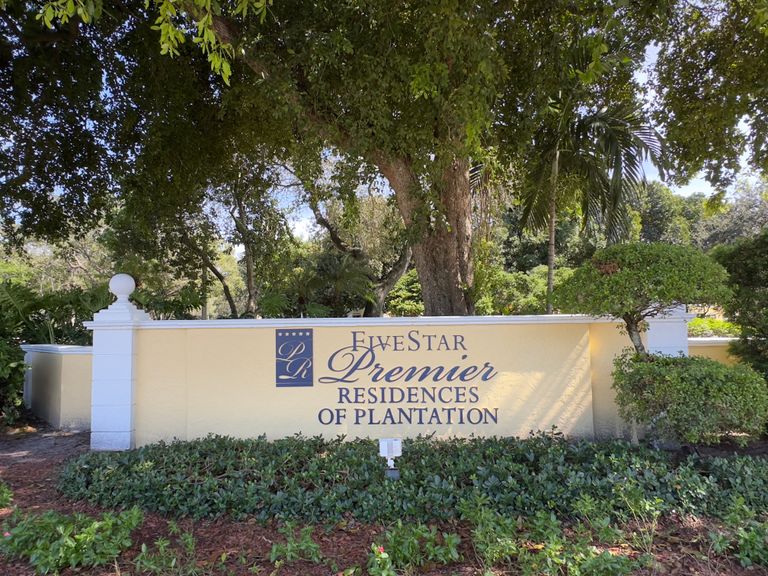 Five Star Premier Residences Of Plantation, Plantation, FL 2