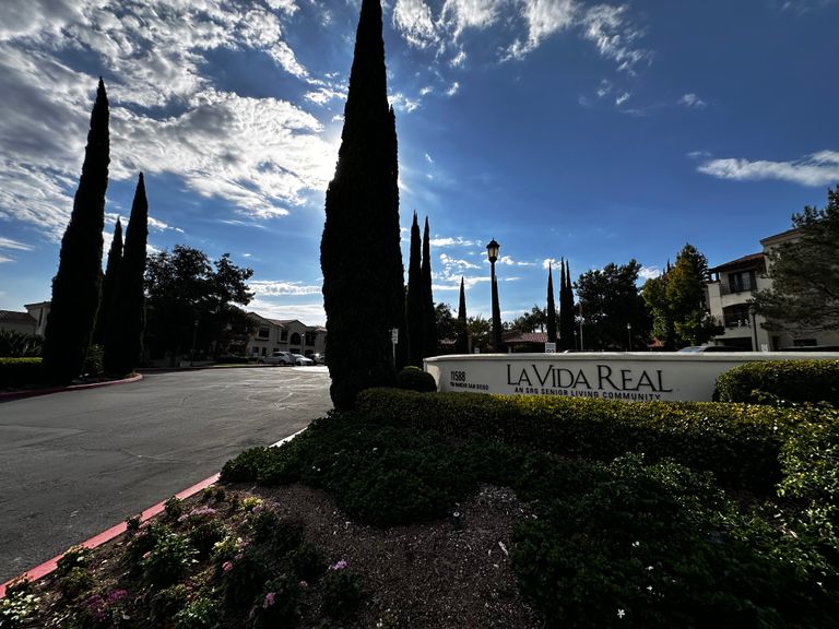 La Vida Real, Rancho San Diego, CA 1