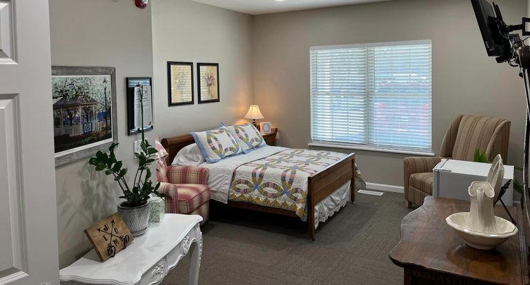 BeeHive Homes Assisted Living, Huntingburg, IN 3