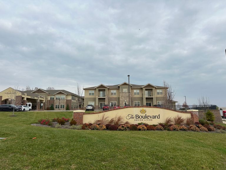 Boulevard Senior Living Of St Charles, Saint Charles, MO 1