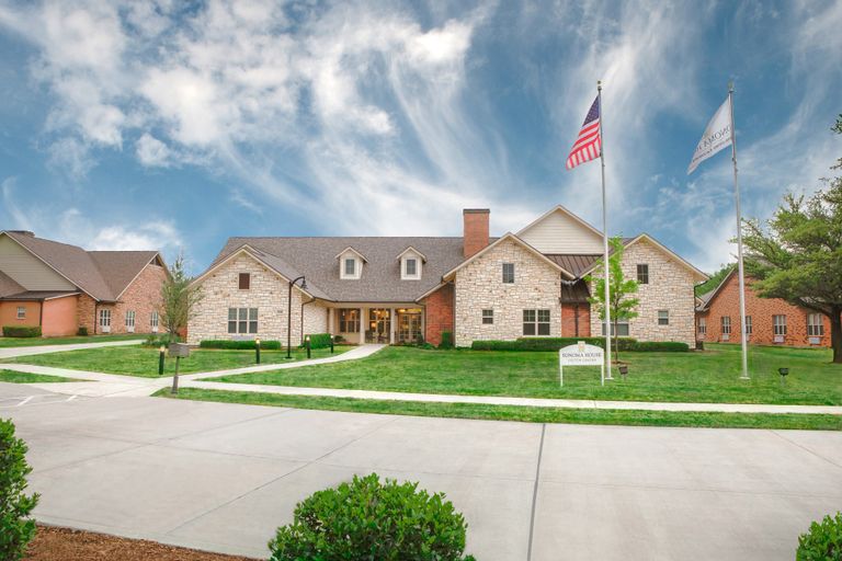 Sonoma House Assisted Living, Carrollton, TX 3