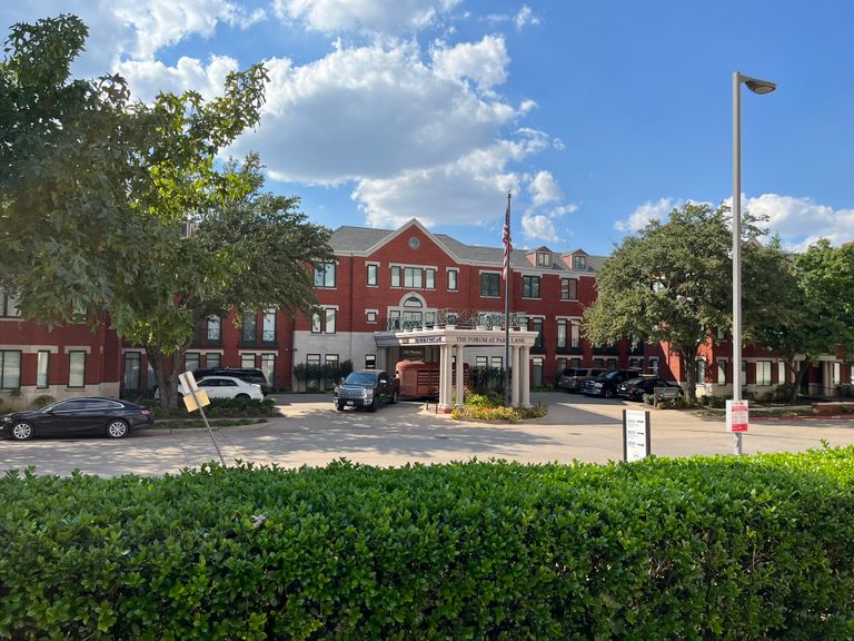 The Forum At Park Lane, Dallas, TX 1