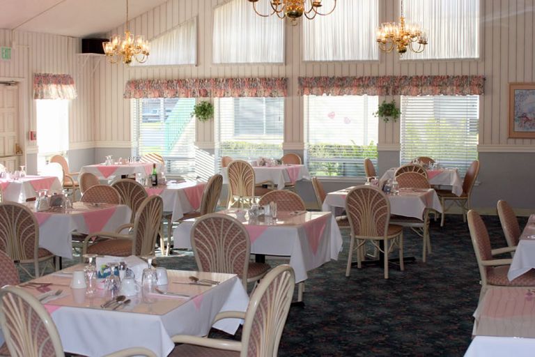 Campbell Village (UPDATED) Get Pricing & See 8 Photos in Campbell, CA