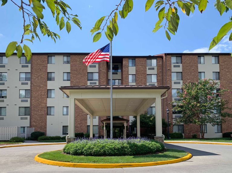 Edinburgh Square, Roanoke, VA 3