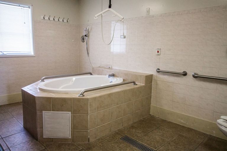 Green Valley Manor (UPDATED) Get Pricing, See 12 Photos & Read