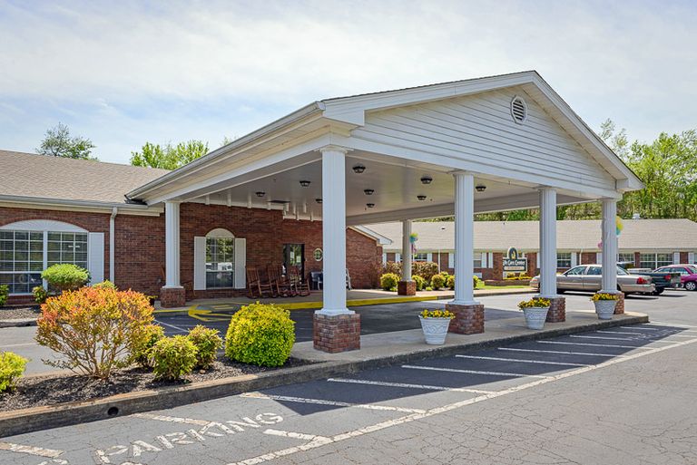 Life Care Center Of Centerville, Centerville, TN 1