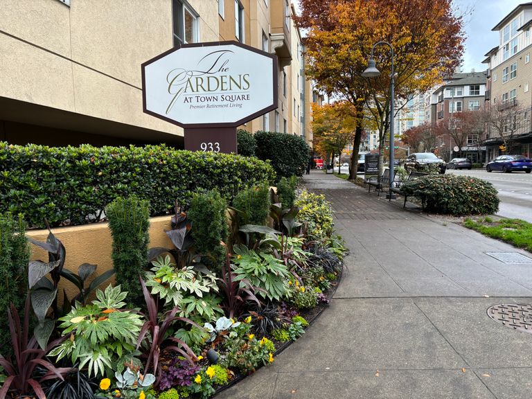 The Gardens At Town Square, Bellevue, WA 3