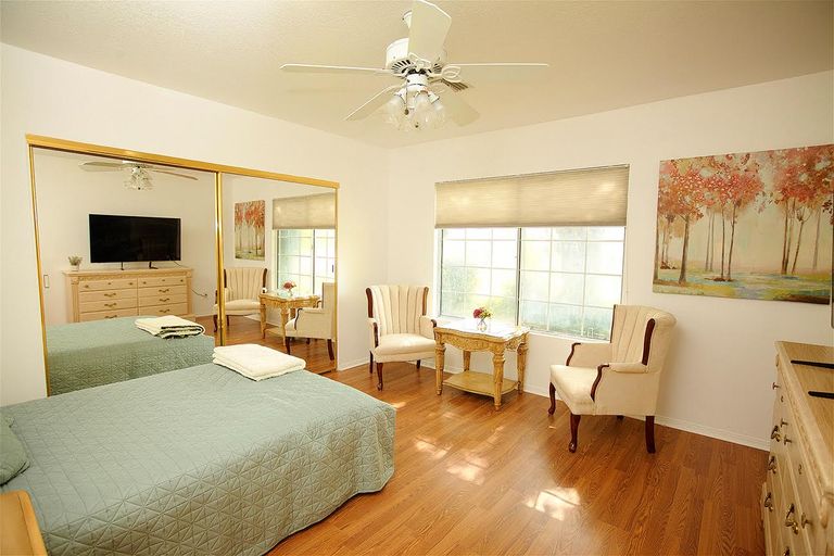 1st Class Board and Care, NORTHRIDGE, CA 2