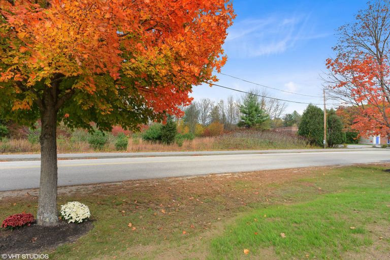 Pines Of Newmarket (UPDATED) Get Pricing, See 29 Photos & See Floor