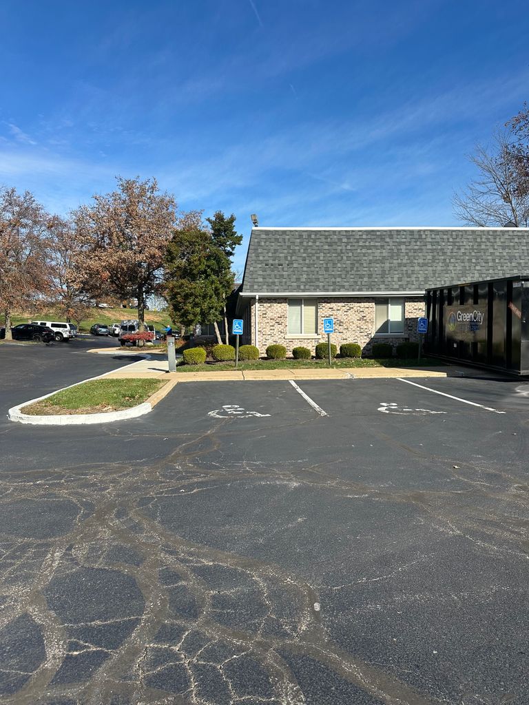 NHC Healthcare - St Charles, Saint Charles, MO 2