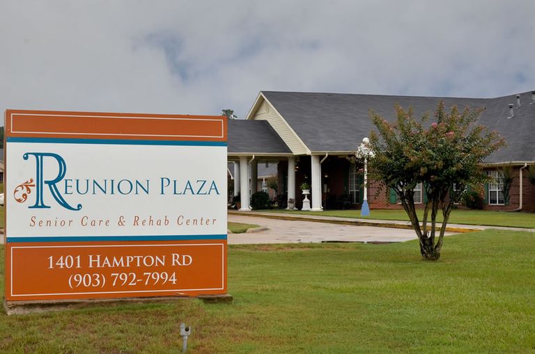 Reunion Plaza Senior Care And Rehabilitation Cente, Texarkana, TX 1