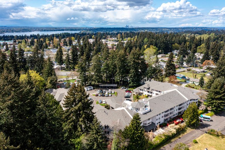 Solstice Senior Living At Renton, Renton, WA 3