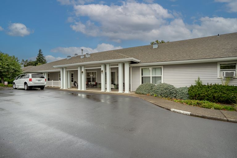 Trustwell Living at Parkhurst Place, Hood River, OR 1