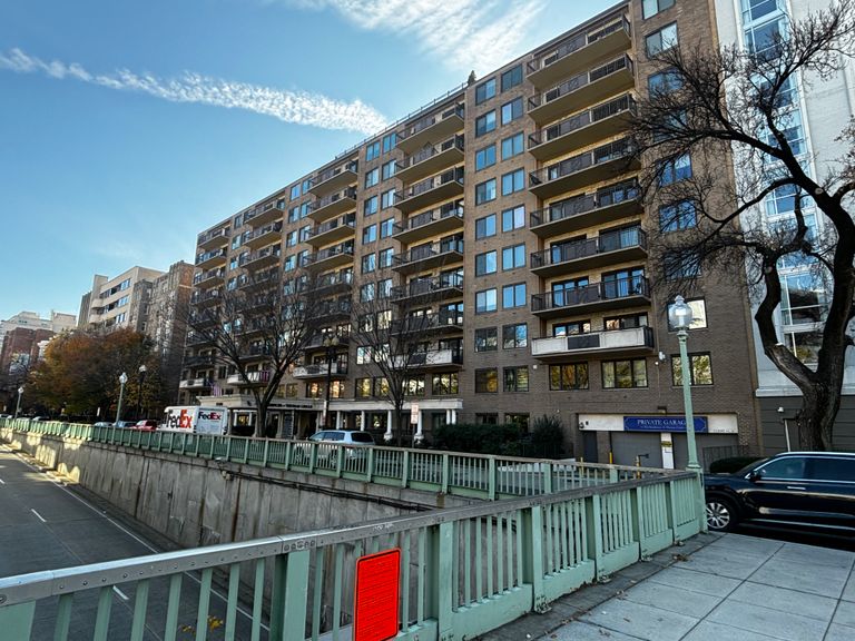 The Residences at Thomas Circle, Washington, DC 3