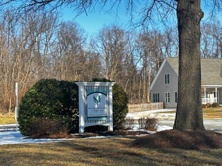 Commonwealth Senior Living At Berryville, Berryville, VA 3
