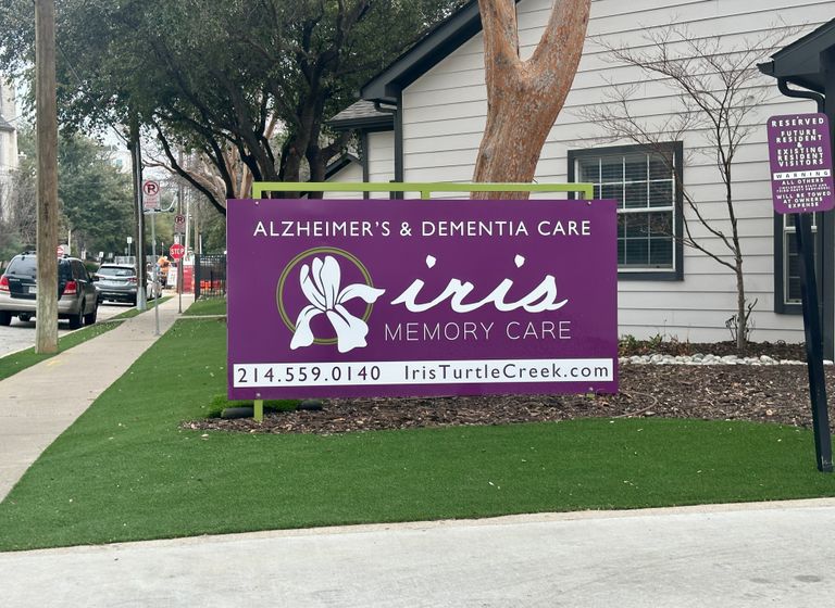 Iris Memory Care of Turtle Creek, Dallas, TX 2