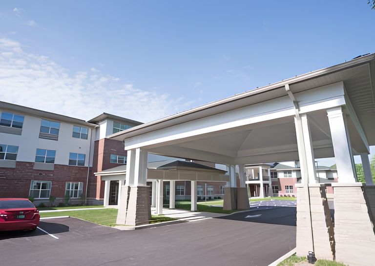 hellenic-senior-living-of-indianapolis-exterior-575_sly_high_res_