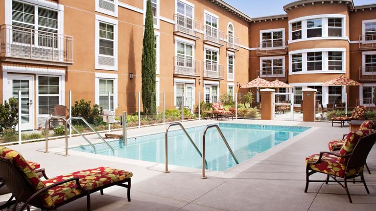 Belmont Village Senior Living Cardiff By The Sea, Cardiff by the Sea, CA 3
