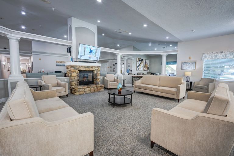 Overland Court Senior Living, Boise, ID 2