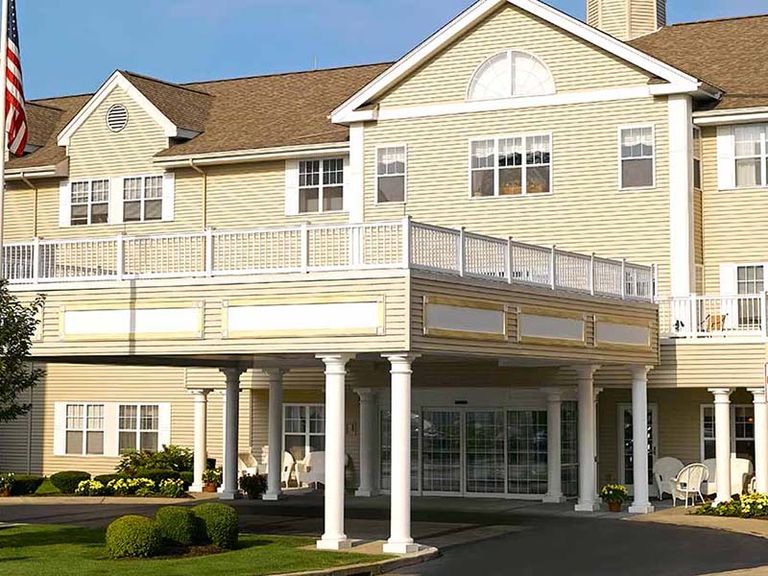 Atria Crossroads Place, Waterford, CT 1