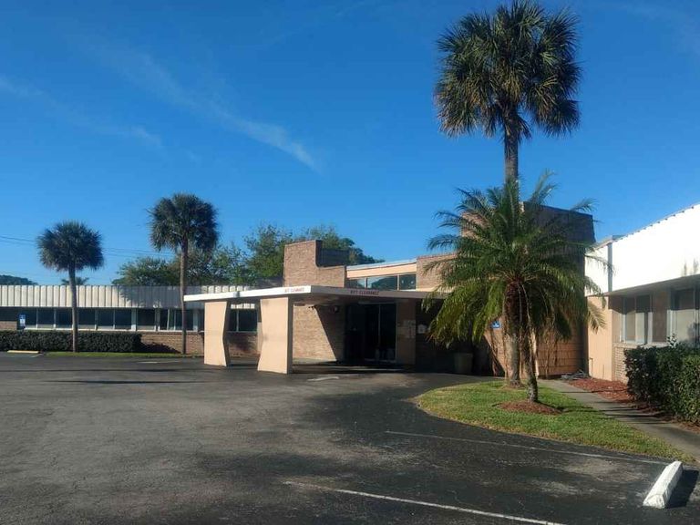 Stuart Rehabilitation And Healthcare, Stuart, FL 2